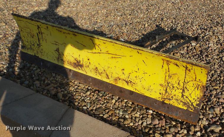 image for item DA2906 John Deere 345 lawn mower