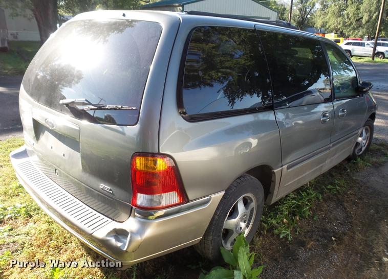 image for item DA3949 2000 Ford Windstar van