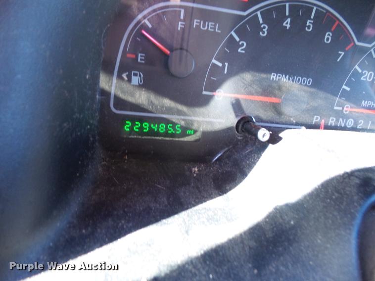 image for item DA3949 2000 Ford Windstar van
