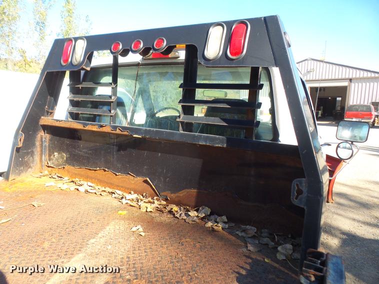 image for item DA3995 1997 Ford F350 pickup truck