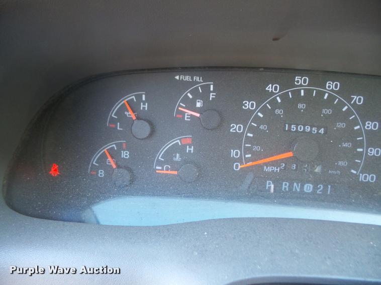 image for item DA3996 2000 Ford F350 Super Duty pickup truck