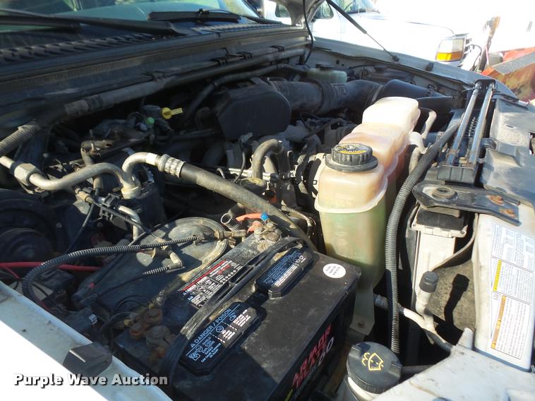 image for item DA3996 2000 Ford F350 Super Duty pickup truck