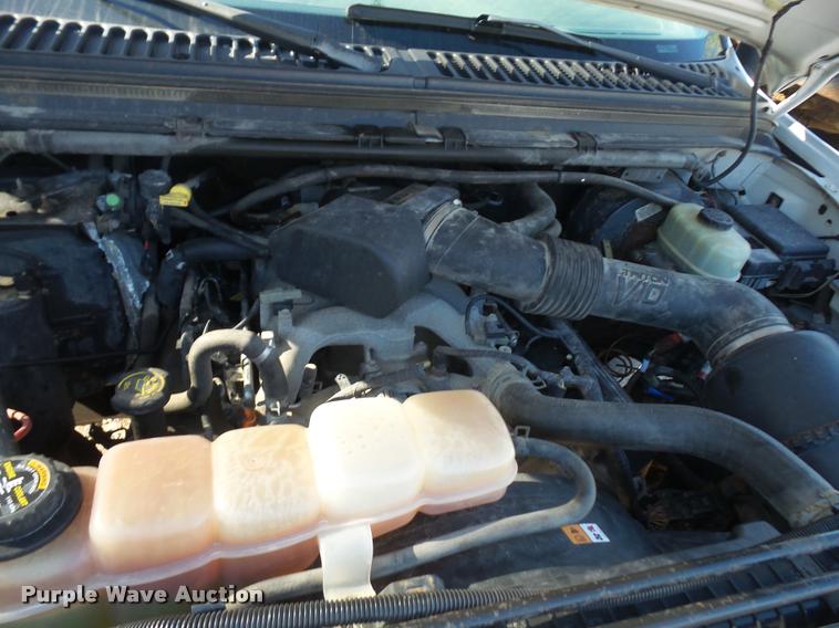 image for item DA3996 2000 Ford F350 Super Duty pickup truck