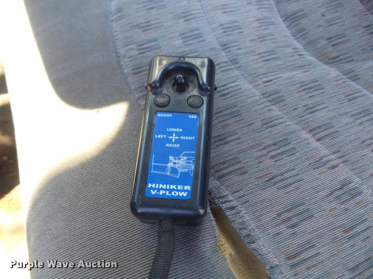 image for item DA3996 2000 Ford F350 Super Duty pickup truck