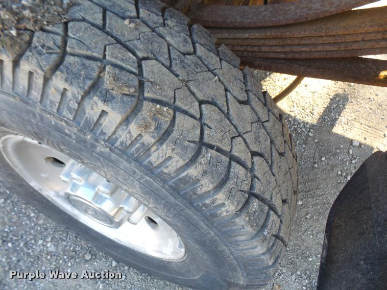 image for item DA3996 2000 Ford F350 Super Duty pickup truck