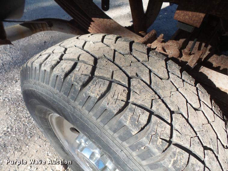 image for item DA3996 2000 Ford F350 Super Duty pickup truck