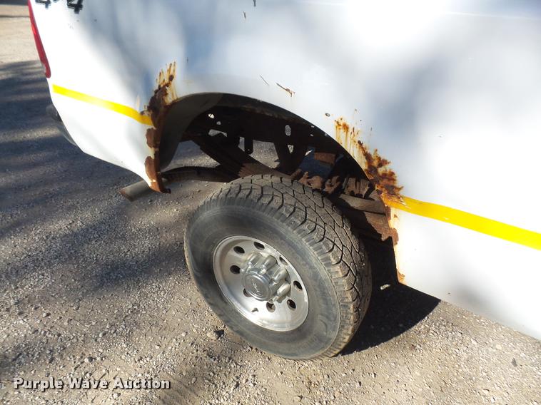 image for item DA3996 2000 Ford F350 Super Duty pickup truck