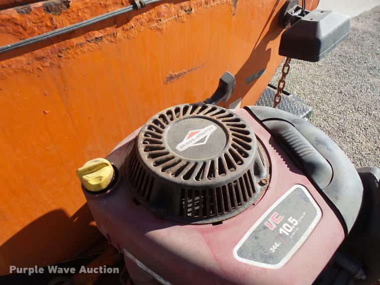 image for item DA3999 Henderson 8XMILD spreader