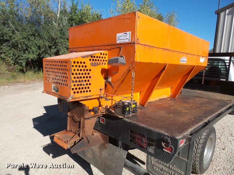 image for item DA3999 Henderson 8XMILD spreader