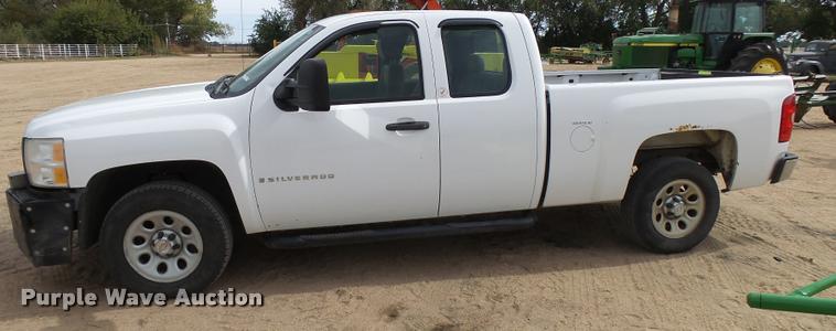 image for item DA9919 2008 Chevrolet Silverado 1500 Ext. Cab pickup truck