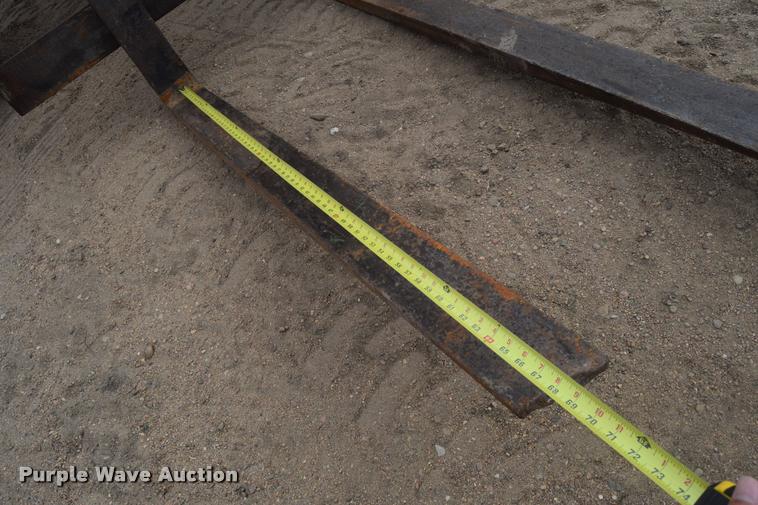 image for item DA9921 JLG Sky Trak B8400 telehandler