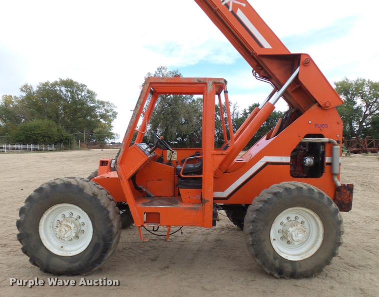 image for item DA9921 JLG Sky Trak B8400 telehandler