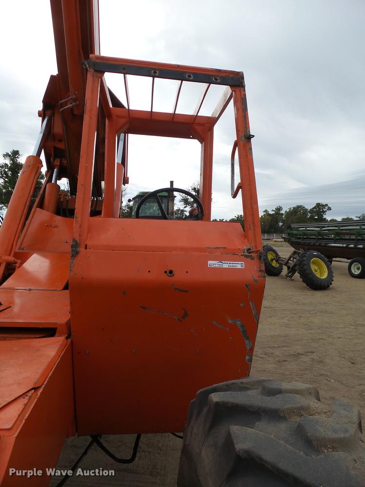 image for item DA9921 JLG Sky Trak B8400 telehandler