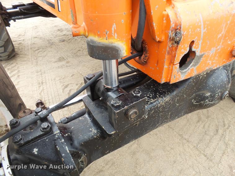 image for item DA9921 JLG Sky Trak B8400 telehandler