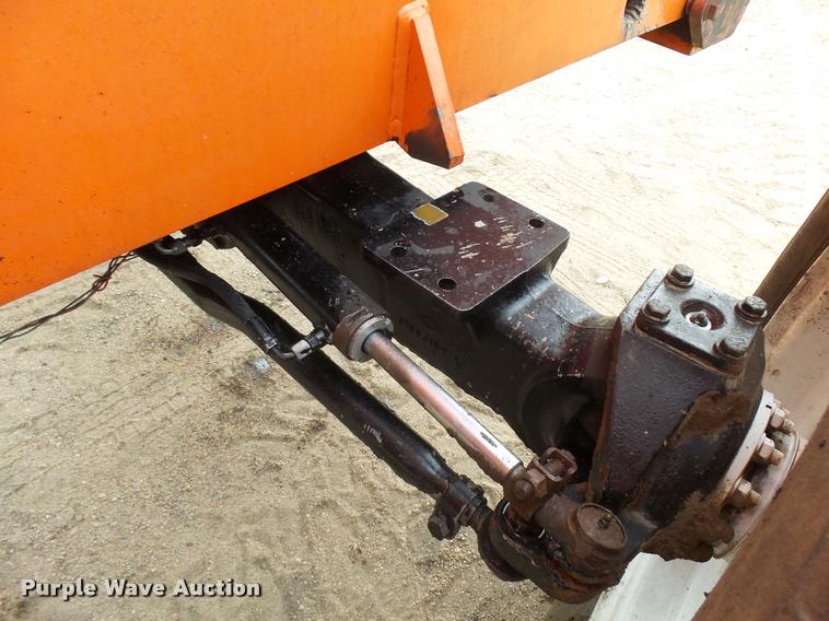 image for item DA9921 JLG Sky Trak B8400 telehandler