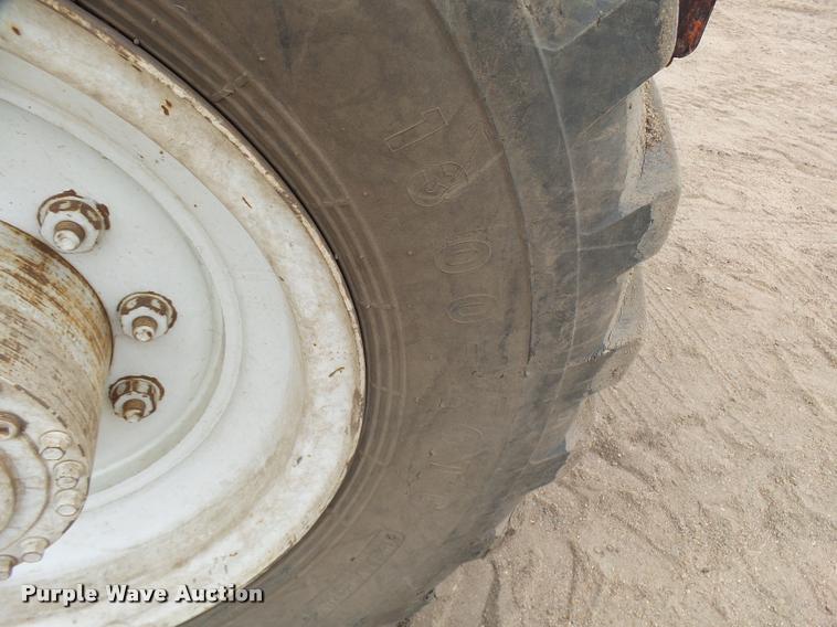 image for item DA9921 JLG Sky Trak B8400 telehandler