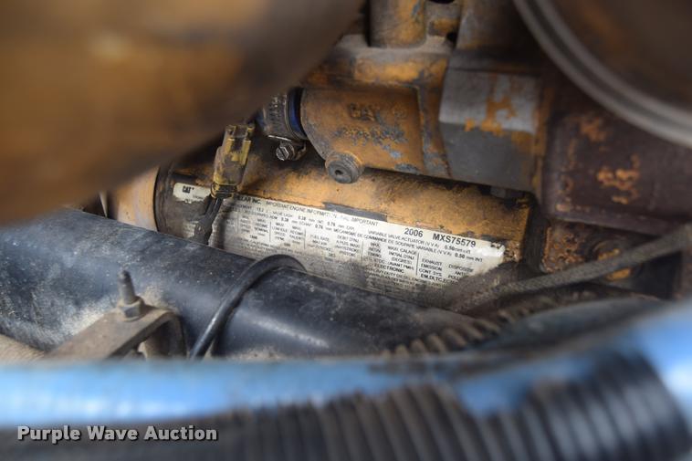 image for item DA9922 2007 Peterbilt 387 semi truck