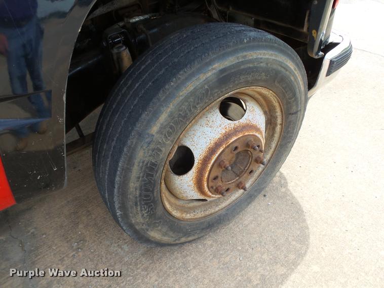 image for item DB4542 1998 GMC Sierra 3500HD SLE rollback truck