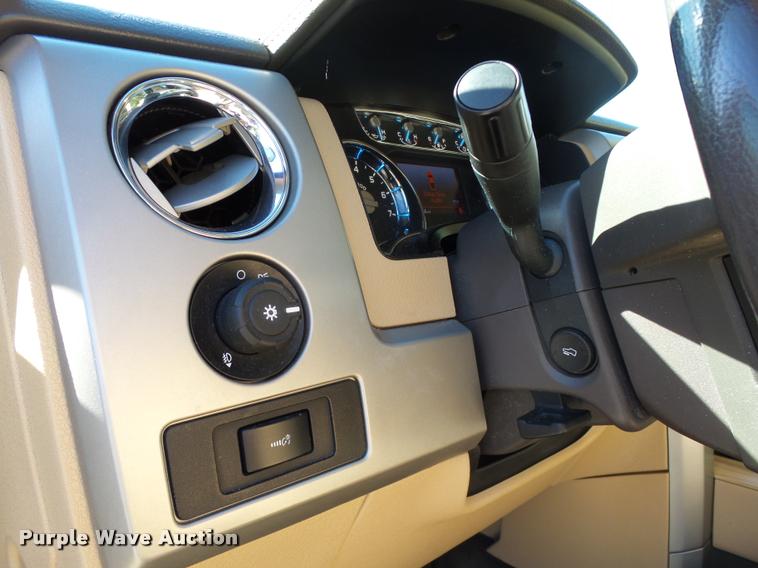 image for item DB4550 2011 Ford F150 Lariat Special Edition SuperCrew pickup truck