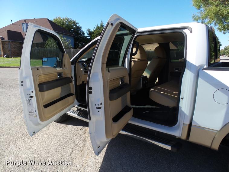 image for item DB4550 2011 Ford F150 Lariat Special Edition SuperCrew pickup truck