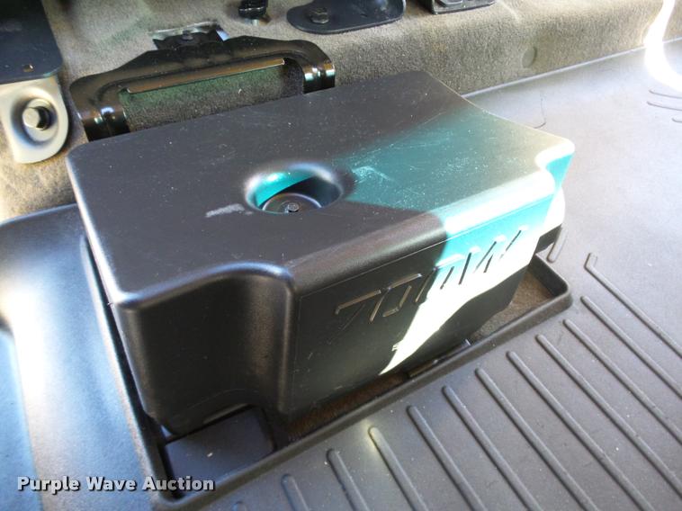 image for item DB4550 2011 Ford F150 Lariat Special Edition SuperCrew pickup truck