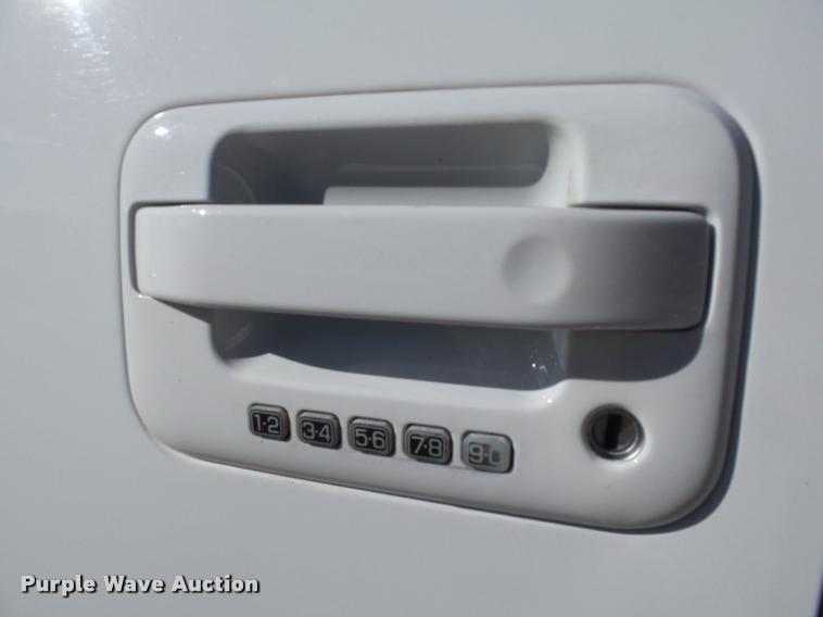 image for item DB4550 2011 Ford F150 Lariat Special Edition SuperCrew pickup truck