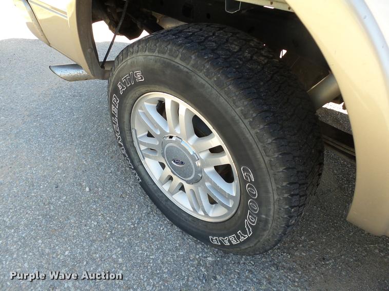 image for item DB4550 2011 Ford F150 Lariat Special Edition SuperCrew pickup truck