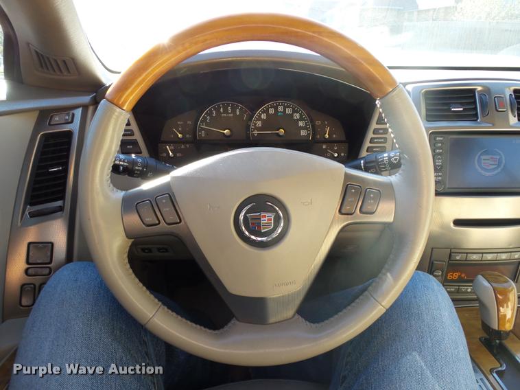 image for item DB4551 2005 Cadillac XLR convertible