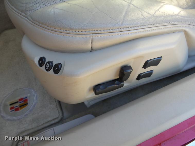 image for item DB4551 2005 Cadillac XLR convertible