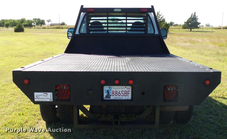 image for item DB4557 1999 Ford F350 Super Duty flatbed pickup truck