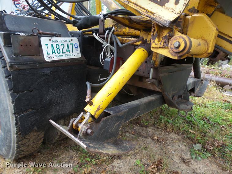 image for item J1634 1979 Chevrolet Bruin truck with tree spade