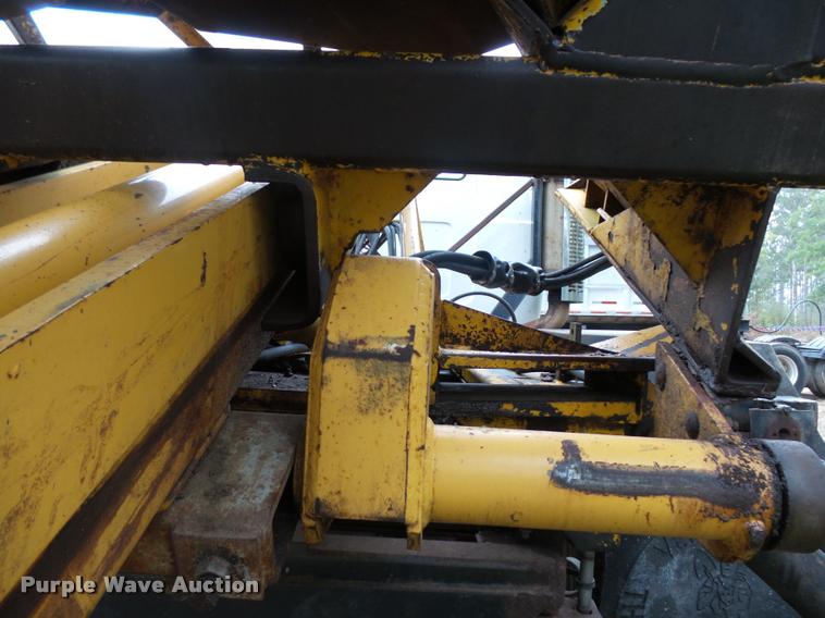 image for item J1634 1979 Chevrolet Bruin truck with tree spade