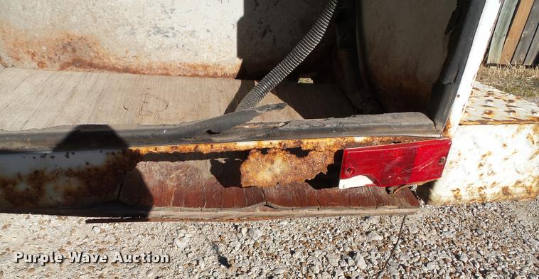 image for item J4756 1994 Chevrolet Cheyenne 2500HD pickup truck