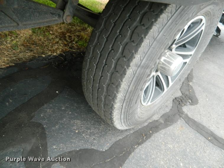 image for item J5096 2015 Jayco camper