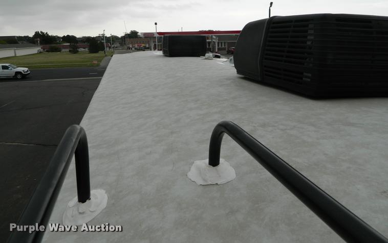 image for item J5096 2015 Jayco camper