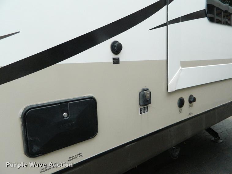 image for item J5096 2015 Jayco camper