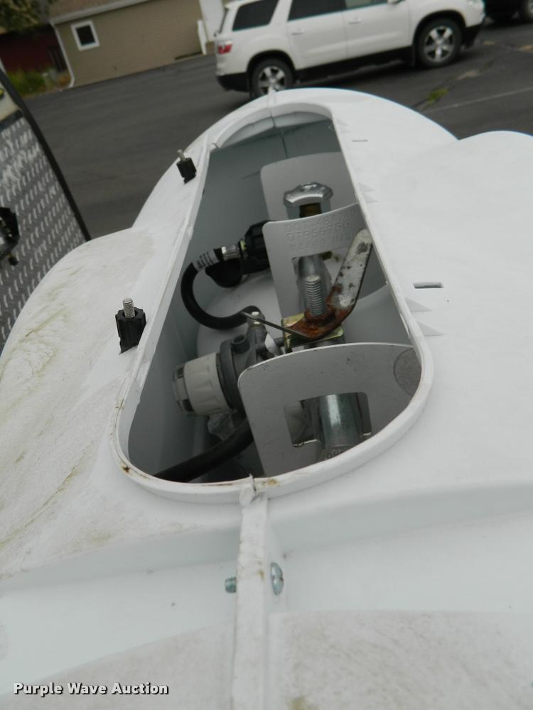 image for item J5096 2015 Jayco camper