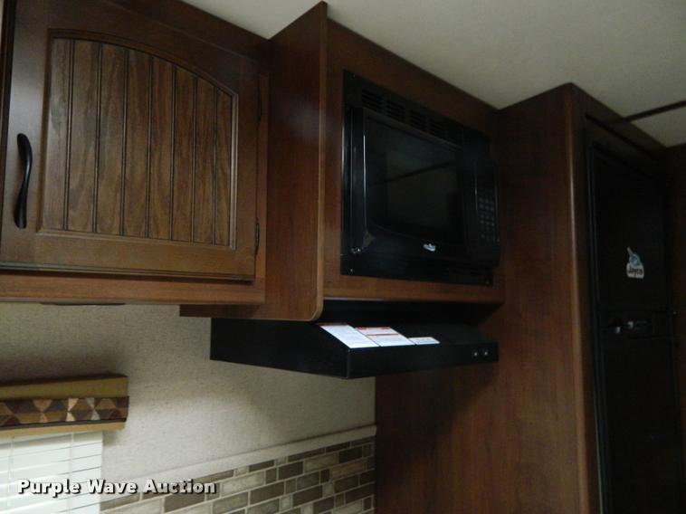 image for item J5096 2015 Jayco camper