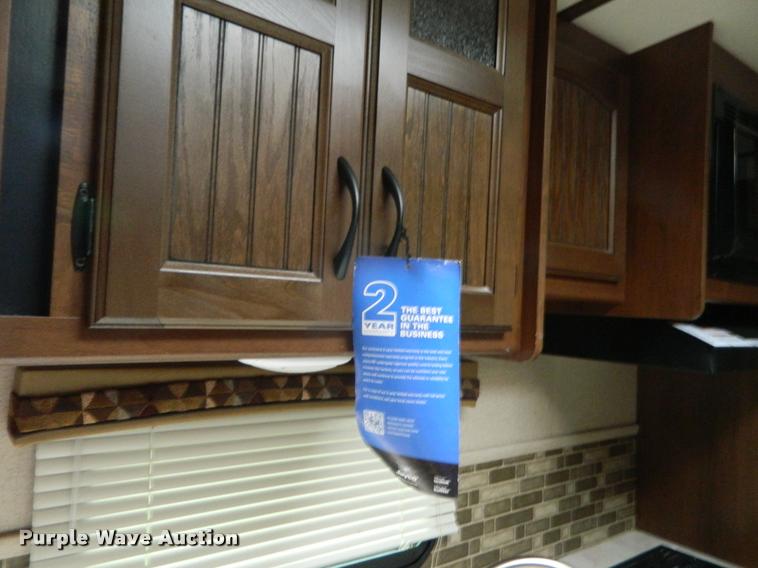 image for item J5096 2015 Jayco camper