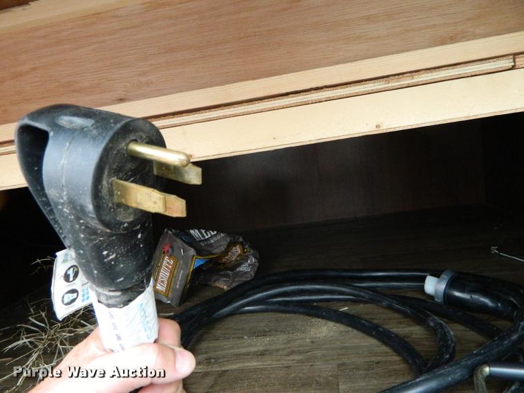 image for item J5096 2015 Jayco camper