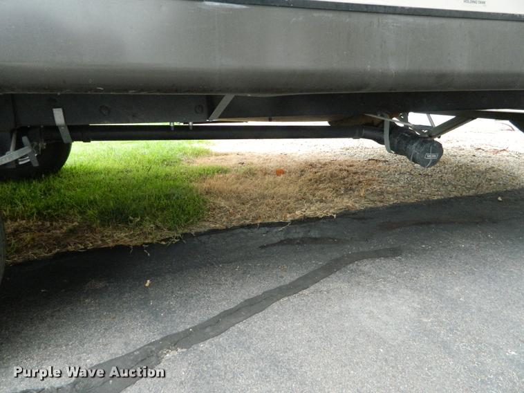 image for item J5096 2015 Jayco camper