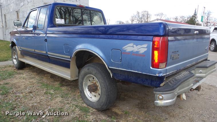 image for item J8948 1997 Ford F250 HD SuperCab pickup truck