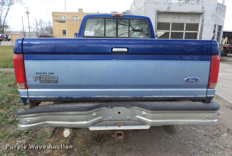 image for item J8948 1997 Ford F250 HD SuperCab pickup truck