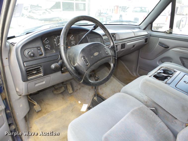 image for item J8948 1997 Ford F250 HD SuperCab pickup truck