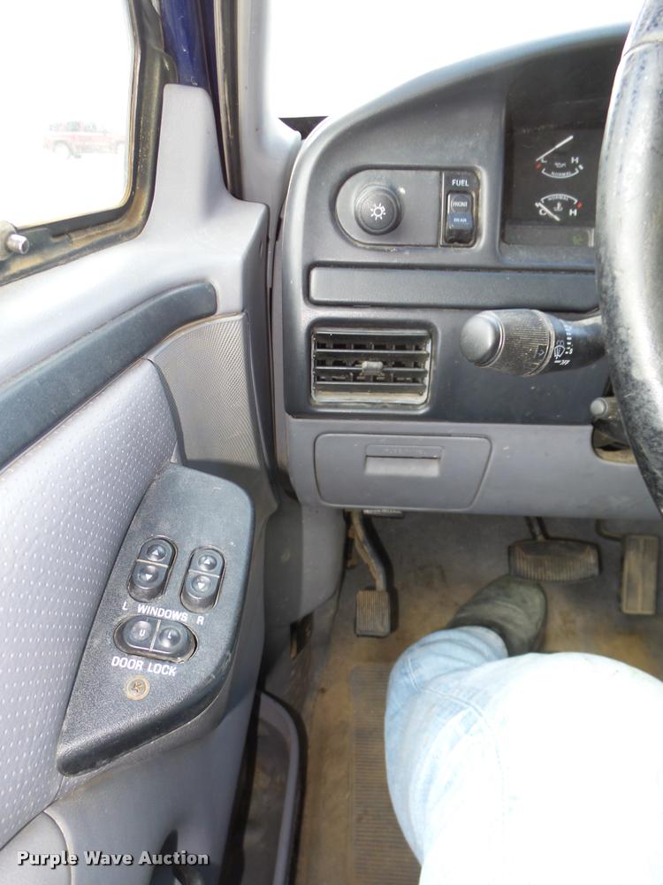 image for item J8948 1997 Ford F250 HD SuperCab pickup truck