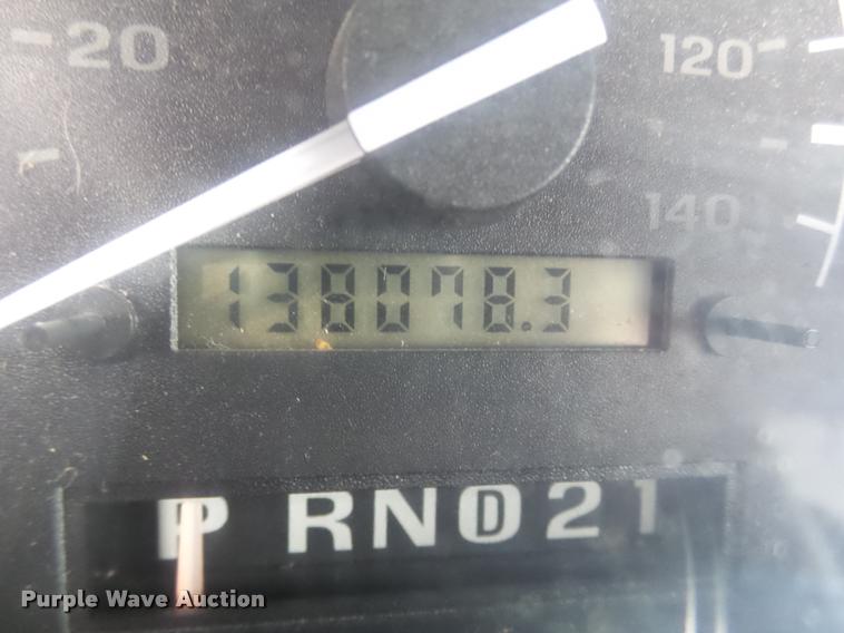 image for item J8948 1997 Ford F250 HD SuperCab pickup truck