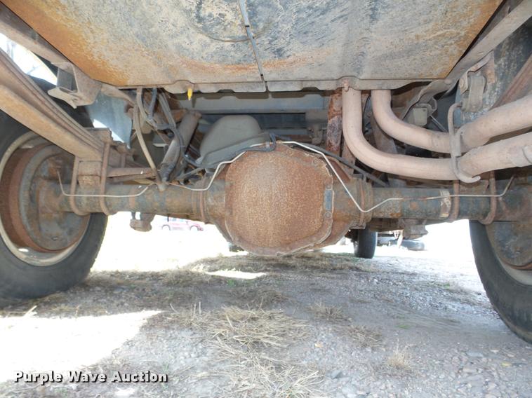 image for item J8948 1997 Ford F250 HD SuperCab pickup truck