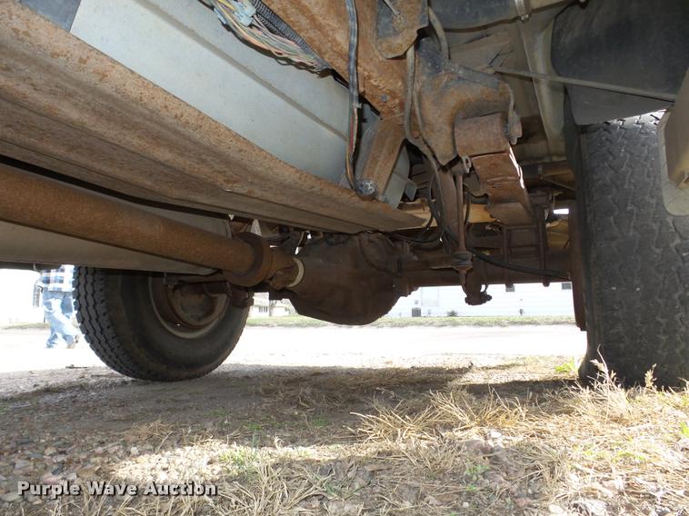 image for item J8948 1997 Ford F250 HD SuperCab pickup truck