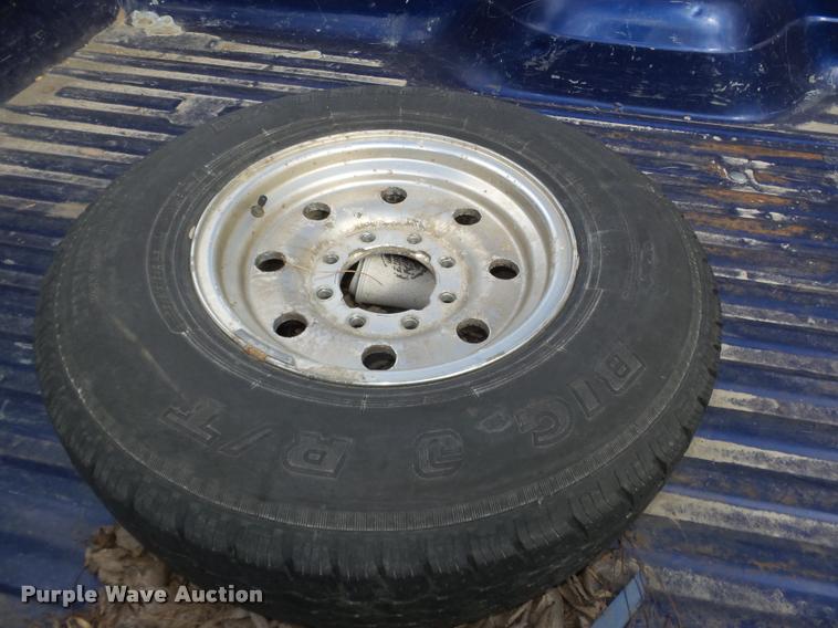 image for item J8948 1997 Ford F250 HD SuperCab pickup truck