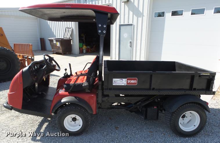 image for item J8958 2004 Toro 3200 utility vehicle